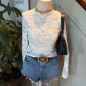 Boho White Lace Backless Long Sleeve Top 🤩